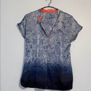 Tahari Blue Snake Skin Top